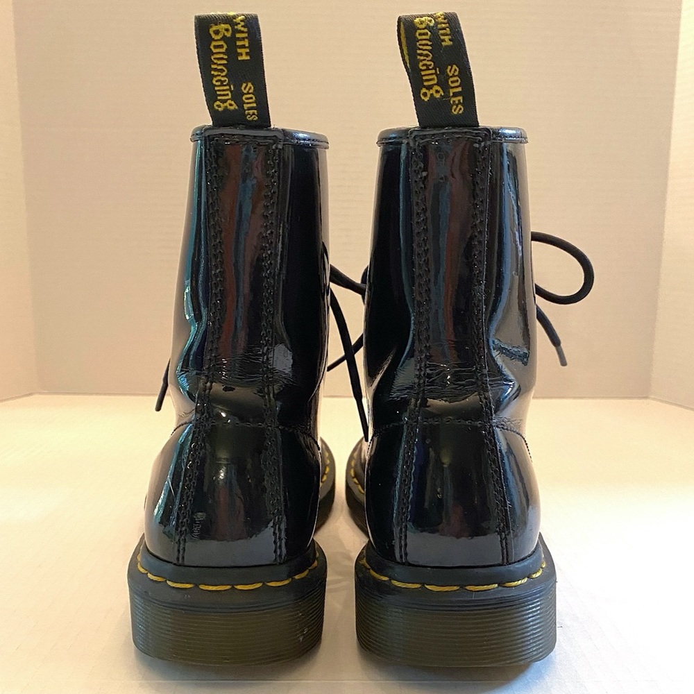 Dr. Martens 1460 Patent Leather Lace Up Boots EUC - Picture 3 of 16